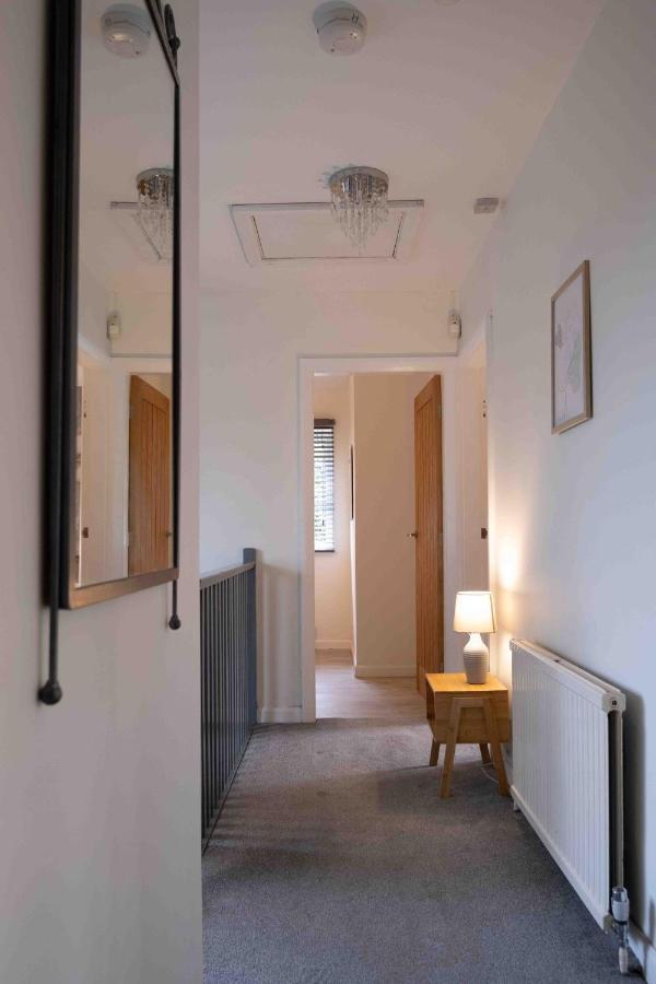 Cross Lane Cottage Pudsey Bagian luar foto