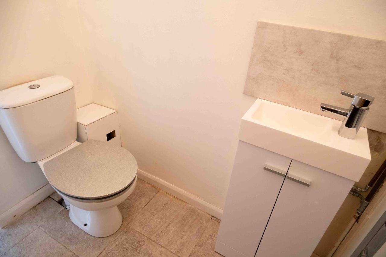 Cross Lane Cottage Pudsey Bagian luar foto