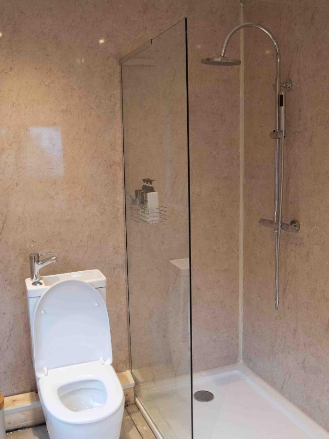Cross Lane Cottage Pudsey Bagian luar foto